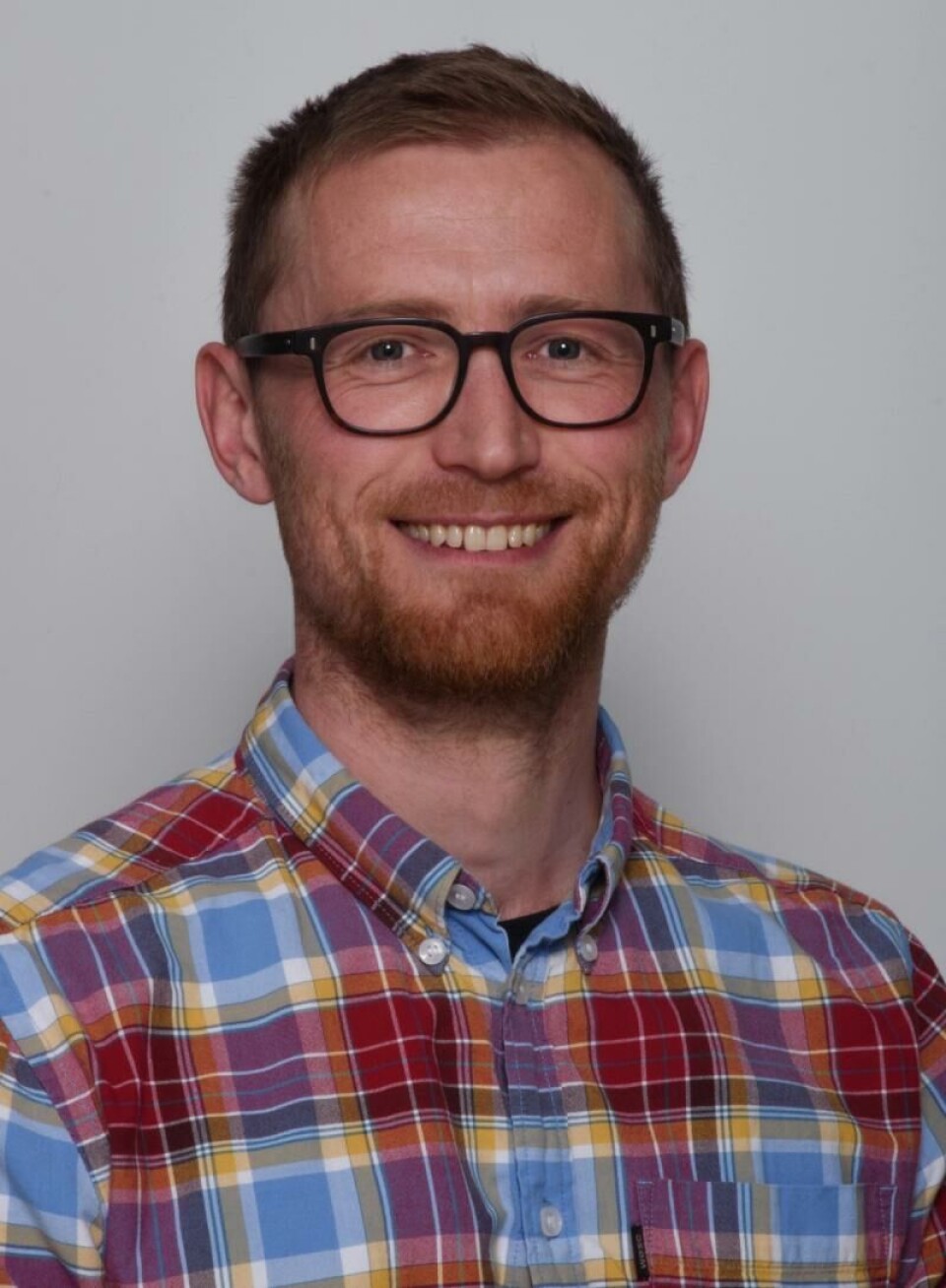 Jacob Juel Christensen, forsker ved Avdeling for ernæringsvitenskap ved UiO. Han var også medlem i komiteen for NNR2023. Han mener Gilde gir et misvisende bilde av rødt kjøtt i deres reklamekampanje. Foto: Viveca Carina Susann Knudsen / UiO