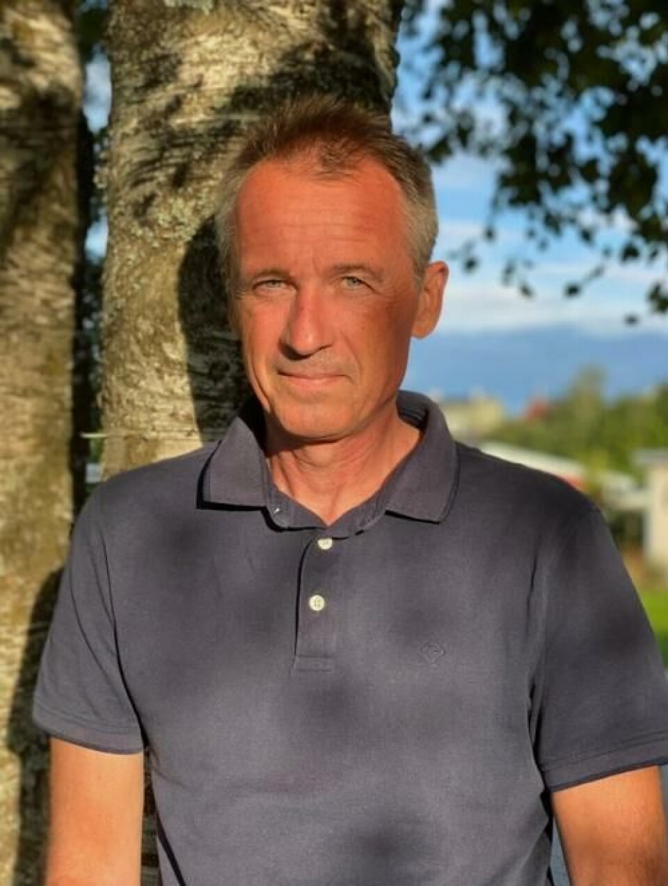 Anders Nordstad, siviløkonom og tidligere generalsekretær i Norsk Bonde- og Småbrukarlag, skriver blant annet om norsk jordbrukspolitikk og matvarepriser på Facebook og Instagram. Foto: Josephine Nordstad Juul Møller