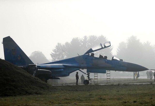«The Ghost of Kyiv» er høyst sannsynlig bare en ukrainsk heltefigur, og ikke en ekte pilot. Her er et ukrainsk Su-27 jagerfly under en militærøvelse i 2018. Foto: Gleb Garanich / Reuters. hovedbilde