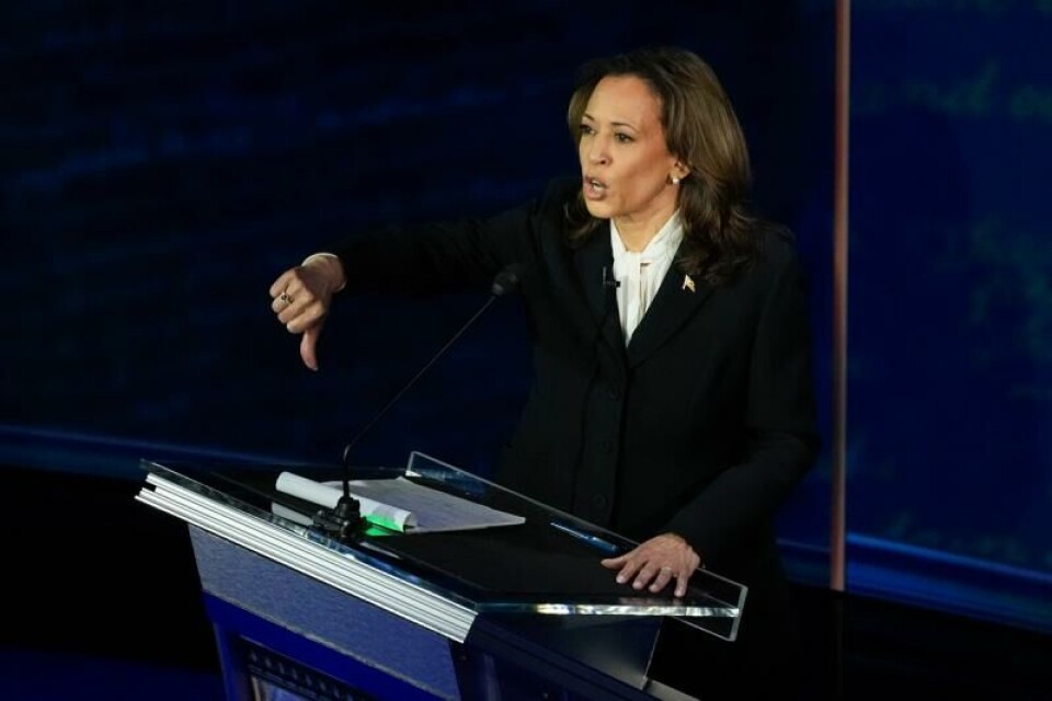 Flere kommentatorer både internasjonalt og her til lands kårer Kamala Harris til vinneren av nattens debatt. Foto: AP Photo/Alex Brandon