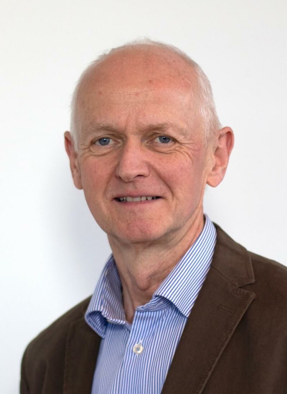 Observasjonsstudier klarer ikke å justere for store skjevheter i for eksempel testvaner og adferd, sier Geir Bukholm, assisterende direktør ved FHI. Foto: FHI.