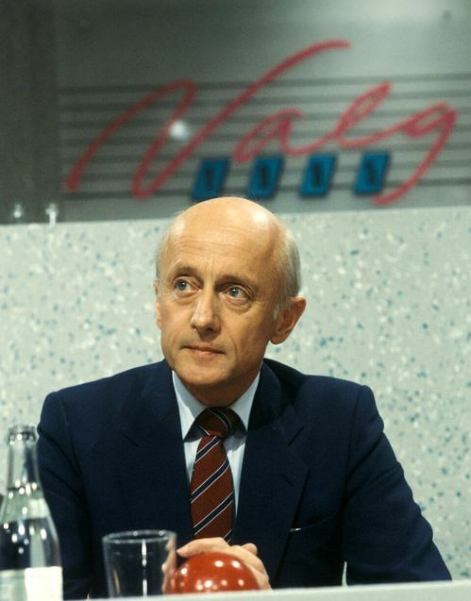 Kåre Willoch (H) var statsminister da SDØE-ordningen ble innført i 1985. Her fra valgkampen samme år. Foto: Bjørn Sigurdsøn / NTB Scanpix Kåre Willoch (H) var statsminister da SDØE-ordningen ble innført i 1985. Her fra valgkampen samme år.