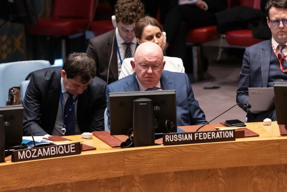 Den russiske ambassadøren Vassily Nebenzia viste til Hersh da han ba FNs sikkerhetsråd om å opprette en uavhengig etterforskning av Nord Stream-angrepene. – Denne journalisten forteller sannheten, sa ambassadøren. Foto: AP Photo/John Minchillo, File