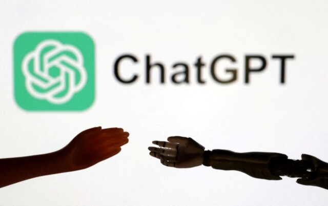 På god vei mot det syntetiske? Foto: NTB/REUTERS/Dado Ruvic/Illustration/File Photo hovedbilde