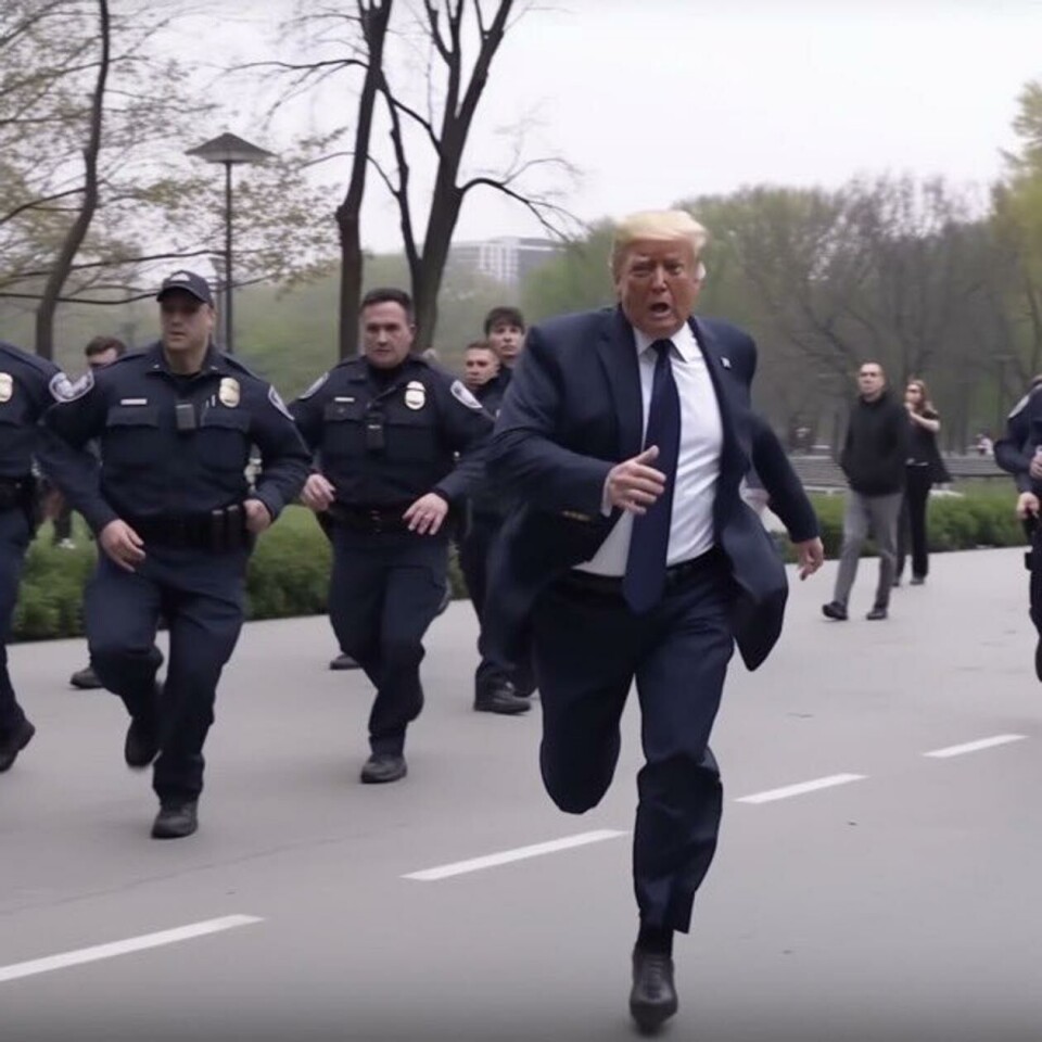 Trump i farta. Skjermbilde: Twitter / Eliot Higgins