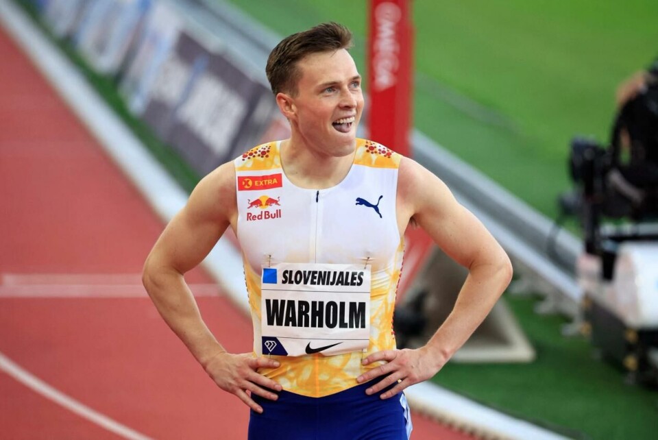 Om Karsten Warholm fra Ulsteinvik sikrer seg et nytt OL-gull, kan han forvente penger fra Det internasjonale idrettsforbundet. Bildet er fra et stevne i Monaco 12. juli 2024. Foto: Valery Hache / AFP