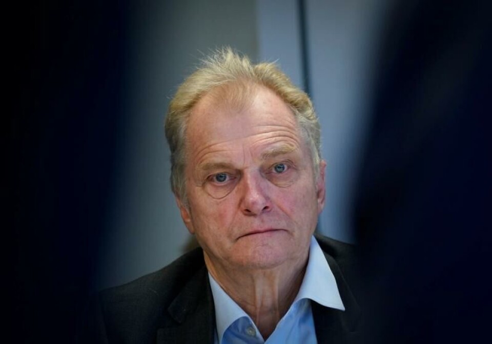 Den erfarne legen Erik Fosse sier at det er viktig å forstå at et sykehus som er i delvis drift ikke nødvendigvis betyr at det kan utføres kompliserte operasjoner der. Foto: Lise Åserud / NTB