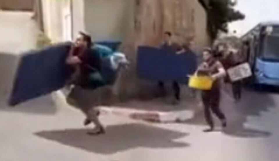 Dette klippet skulle vise en pågående israelsk re-okkupasjon av Gaza. Videoen er filmet i Hebron på Vestbredden i mai 2022. Foto: Skjermdump fra Quds News Networks / Telegram