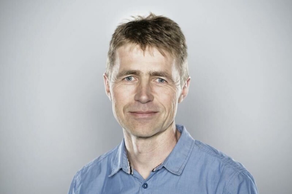 Knut Einar Rosendahl, professor i samfunnsøkonomi ved Handelshøyskolen NMBU, mener det er helt innenfor at miljøaktivistene bruker beregninger fra både fase 1 og fase 2. Foto: NMBU