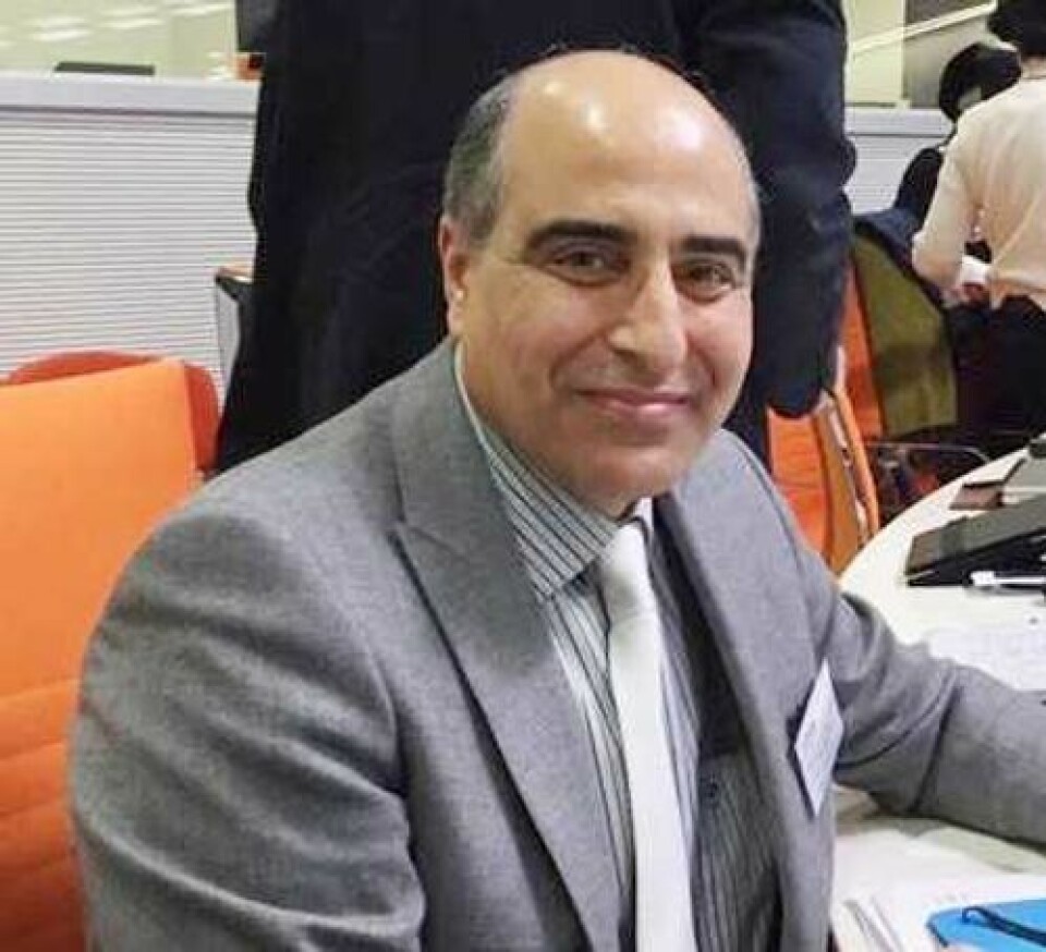 Waleed Saleh Ahmed Alqaisy, seniorrådgiver ved Seksjon dyrehelse i Mattilsynet sier at det ikke er farlig å spise importert kjøtt fra Danmark.
