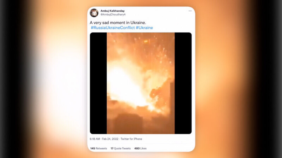 En video av en stor eksplosjon hevdes å være fra krigen i Ukraina. I virkeligheten skjedde eksplosjonen i Kina i 2015. Skjermbilde: Twitter.