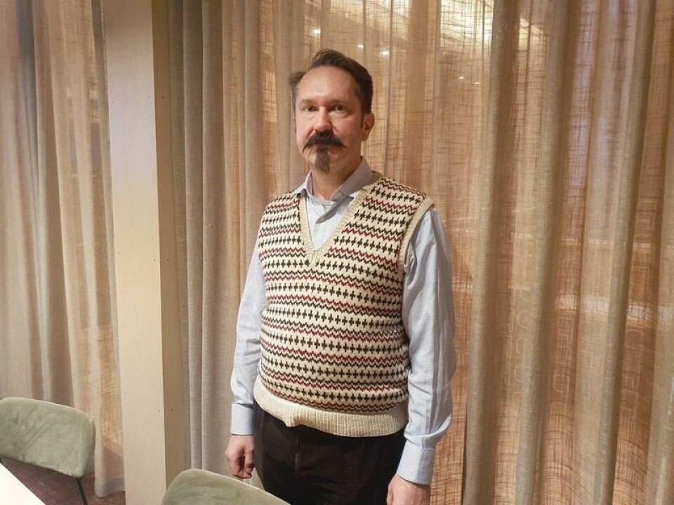 John Færseth er frilansjournalist og forfatter. Han har blant annet skrevet boken «Fyrtårnet i øst: Putins Russland og vestlige ekstremister». Foto: Ina-Kristin Lindin / Faktisk.no.