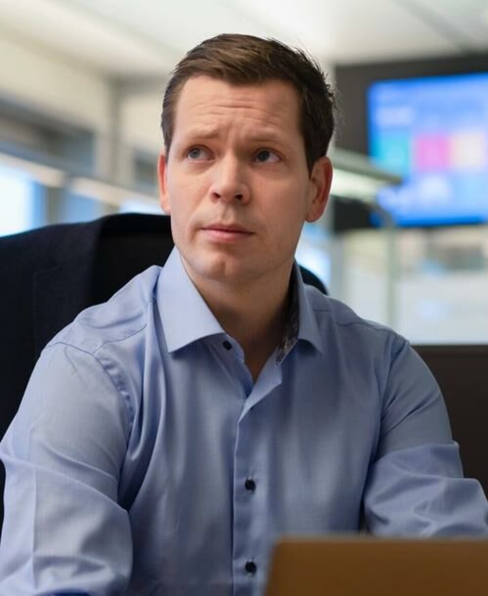 Senior sikkerhetsrådgiver i Telenor, Thorbjørn Busch, forteller om en betydelig økning i antall forsøk på såkalt SMiShing. Foto: Telenor.