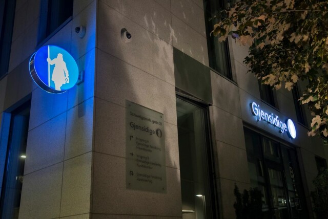 Gjensidige er ett av sju forsikringsselskaper Faktisk.no har vært i kontakt med. Alle opplyser at deres livsforsikring dekker vaksinedødsfall. Foto: Heiko Junge / NTB. hovedbilde