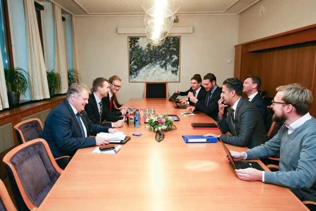 Budsjettforhandlingene mellom KrF og regjeringspartiene startet 10. november Foto: Fredrik Hagen / NTB scanpix Budsjettforhandlingene mellom KrF og regjeringspartiene startet 10. november