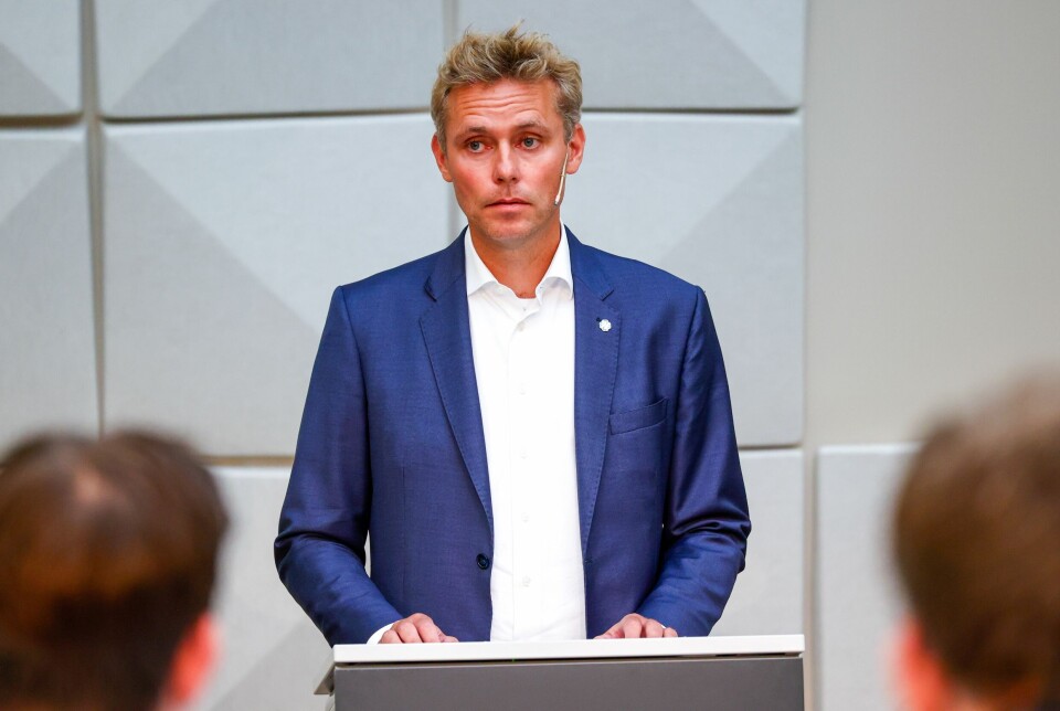 Mens han var statsråd, kjøpte Borten Moe aksjer i Kongsberg Gruppen, Yara og Sparebank1 SMN. Han har også deltatt i regjeringsmøter om en milliardkontrakt med Nammo – et selskap som Kongsberg Gruppen indirekte eier 25 prosent av.