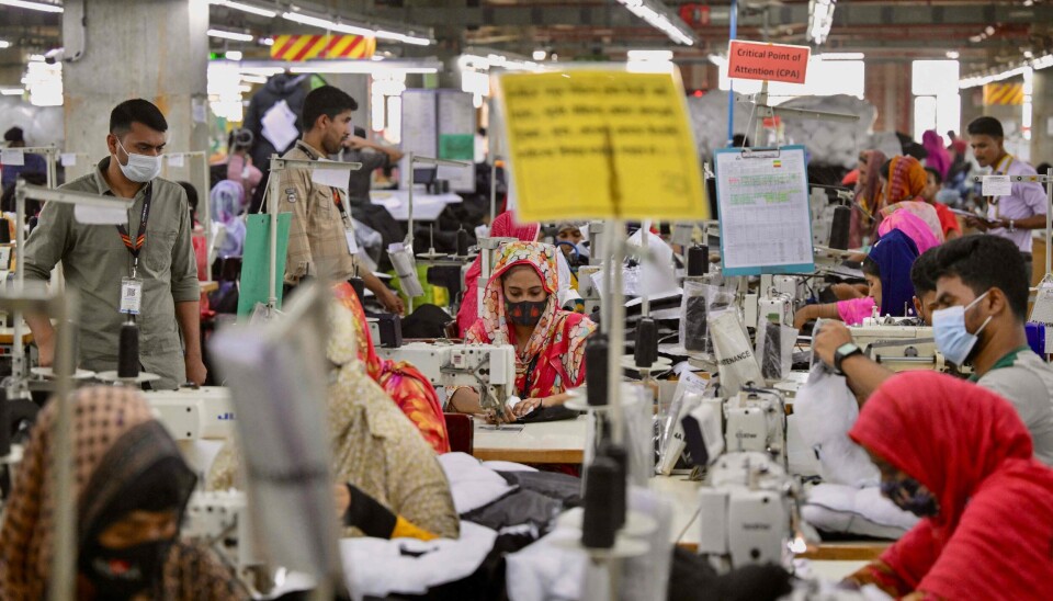 Bangladesh er en av verdens største produsenter av klær. Landet eksporterer mye til USA, men importerer lite, og får dermed en svært høy «gjenytelsestoll» på 37 prosent.
